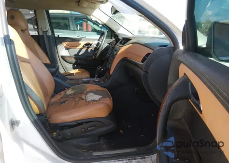 2014 Chevrolet Traverse Ltz z USA, uszkodzony, nr VIN 1GNKRJKD5EJ228489